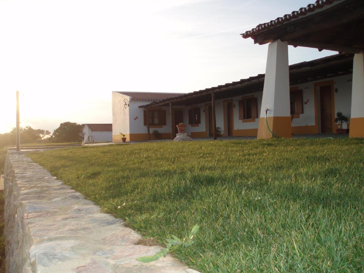 Penzion Turismo Rural Pedremoura Vila Ruiva  Exteriér fotografie